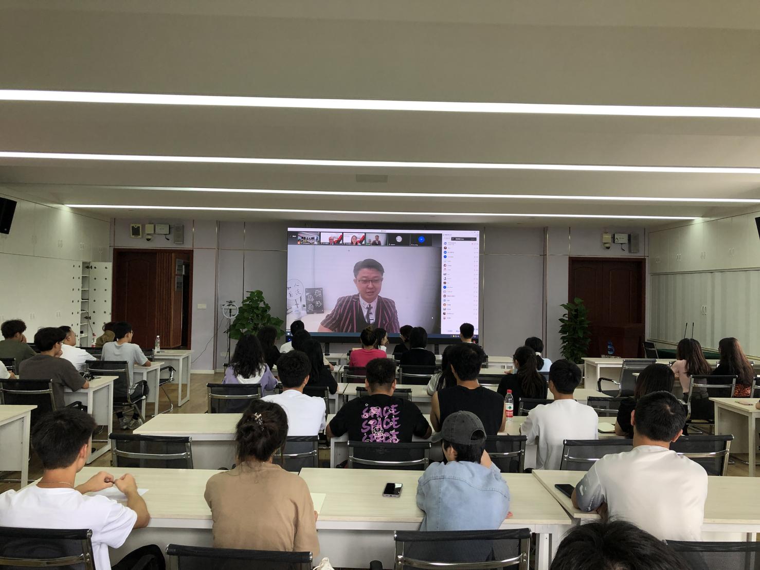 0d7e45bba2be92a8d885635372e4af0